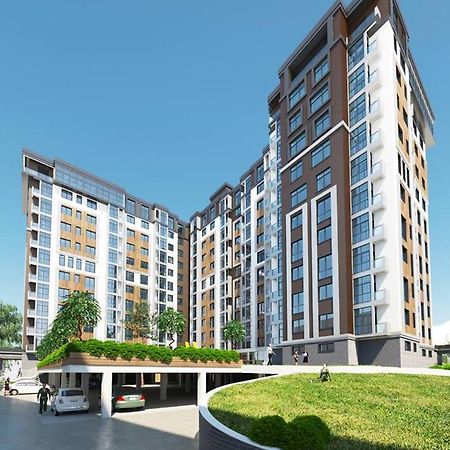 Люкс Апартаменти В Центрі Міста ,Жк Театральний Rivne Kültér fotó